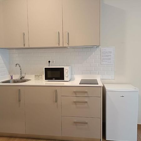 Apartahotel Golden Alcala Алькала-де-Энарес Экстерьер фото